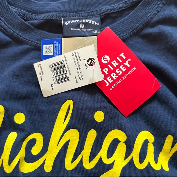 Spirit Jersey Michigan Wolverines Football Cold Shoulder Crewneck Tee Womens XXL - Picture 5 of 9